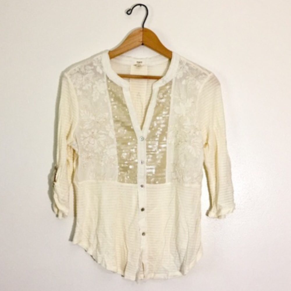 Anthropologie tiny brand button top